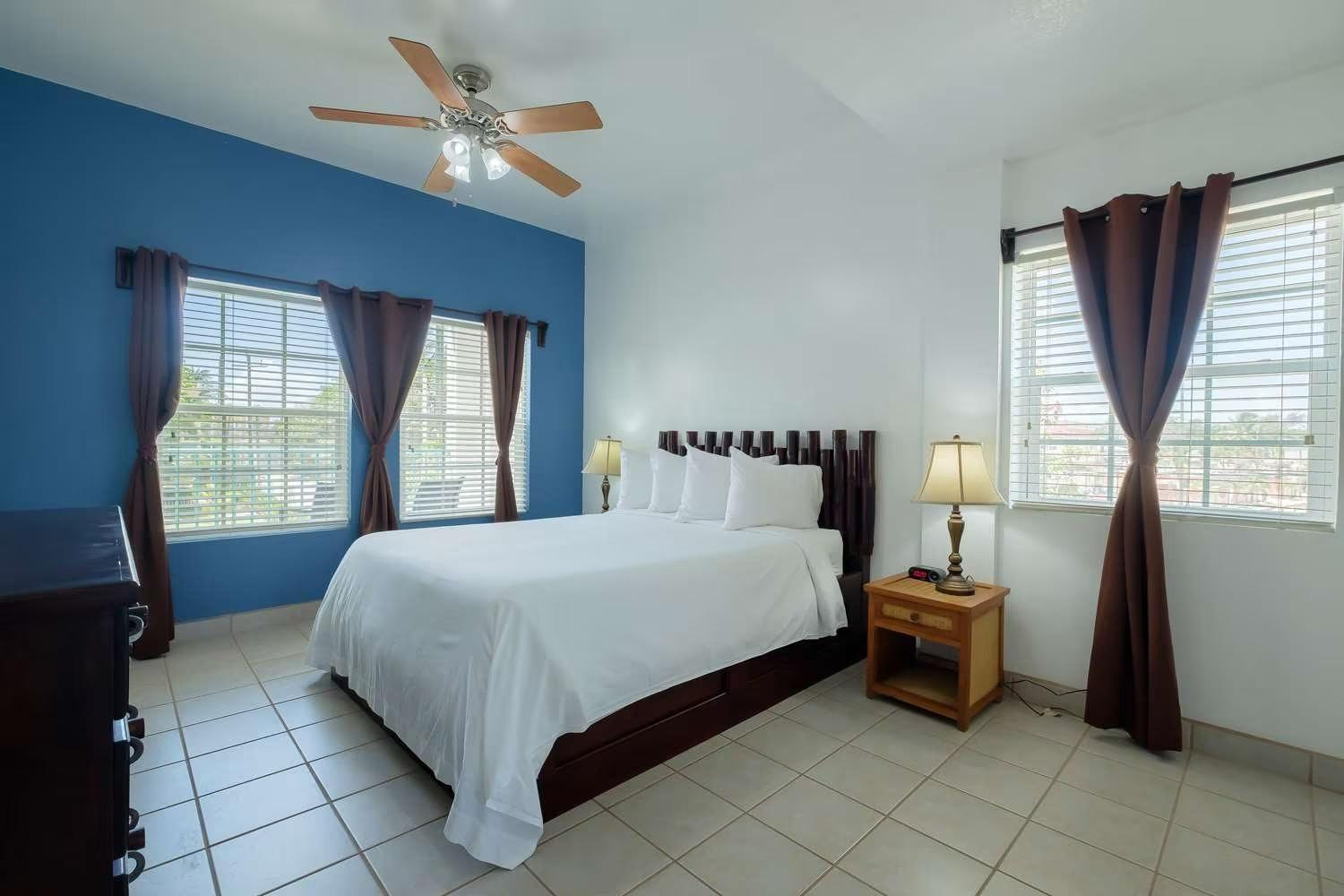 Best Western Grand Baymen Gardens San Pedro  Eksteriør billede